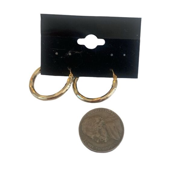 Bright Gold Tone Faceted Hoops. Perfect Size for Everday Use. - Picture 6 of 6